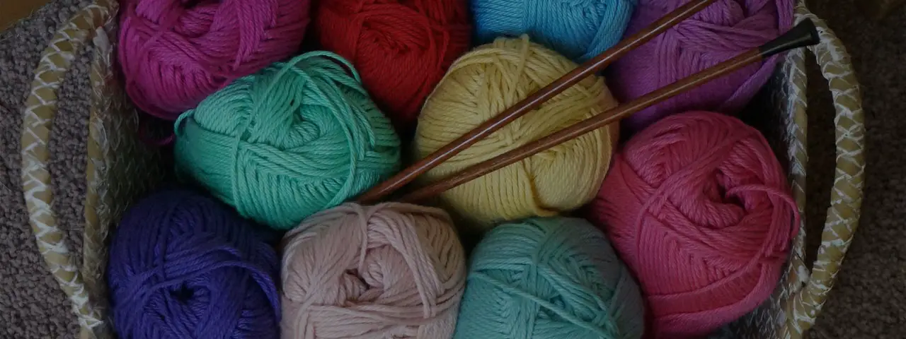 knitting-yarns-for-beginners