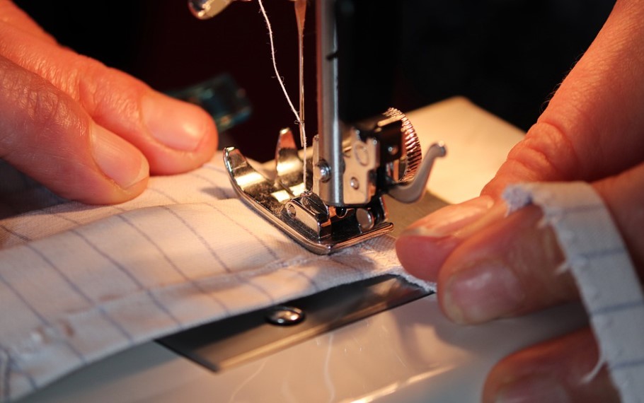 How to Fix a Sewing Machine that Keeps Jamming