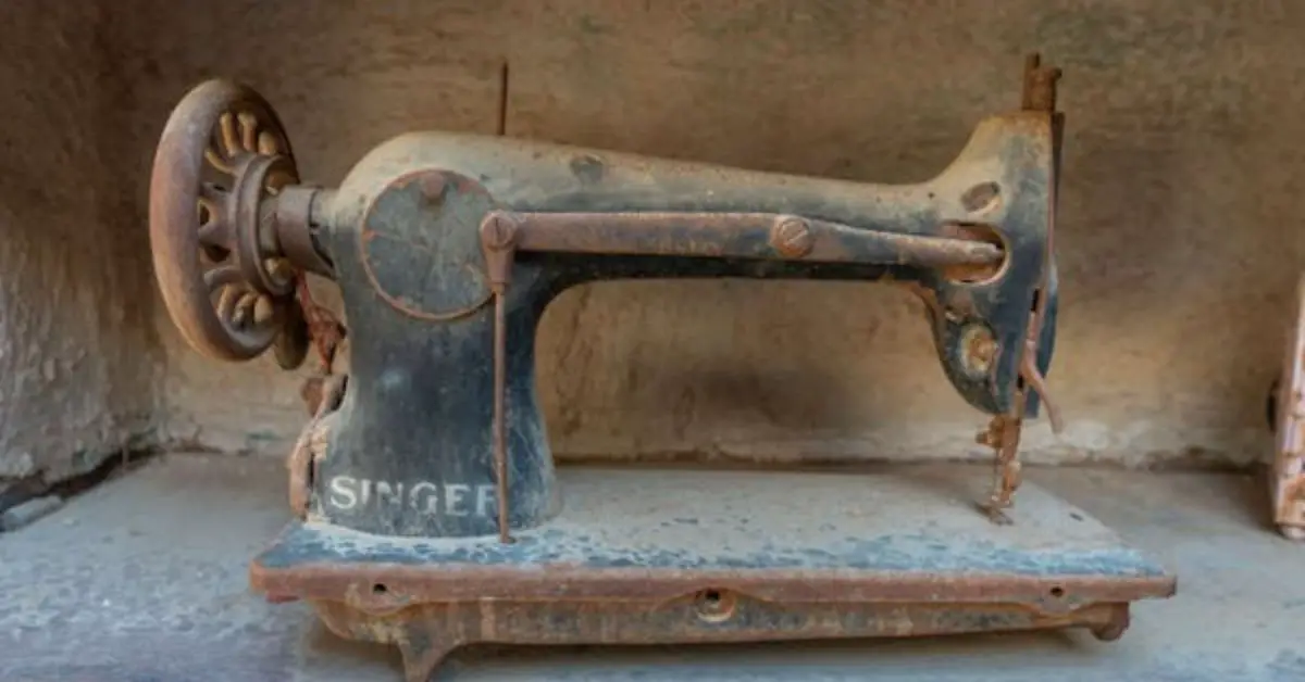 1920 Singer Sewing Machine Value and How it is Still Relevant Today